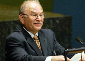 Πιθανή θεωρείται η αναβολή της επίσκεψης Στρο στη Λευκωσία