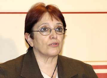 Οι τοπικές εκλογές έχουν την ίδια βαρύτητα με τις βουλευτικές τόνισε η Αλ.Παπαρήγα