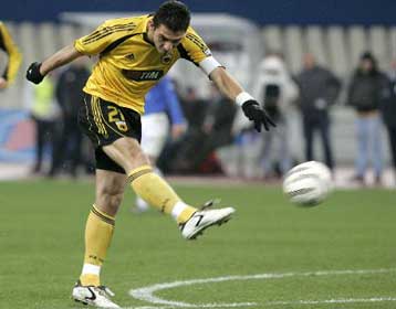 Η ΑΕΚ έχει ποιότητα και πίστη, λέει ο Μάλμπασα-Όλο και πιο κοντά ο Καπετάνος