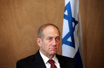 Πρόθυμος για επανάληψη των διαπραγματεύσεων με τους Παλαιστινίους δηλώνει ο Ολμέρτ