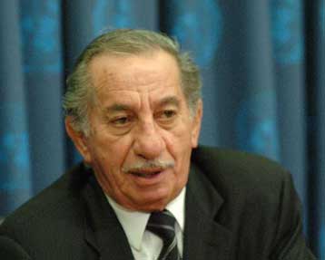 Το Κυπριακό πρέπει να λυθεί σύντομα, δηλώνει ο Τάσσος Παπαδόπουλος