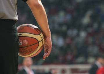 Ο Ολυμπιακός υποδέχεται την Λιέτουβος και η ΑΕΚ την Ταού-Στο Βελιγράδι ο Παναθηναϊκός