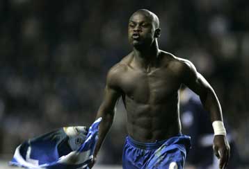 Το βλέμμα της Τσέλσι στο «Γκούντισον Παρκ», τρία εισιτήρια κρίθηκαν στα πέναλτι