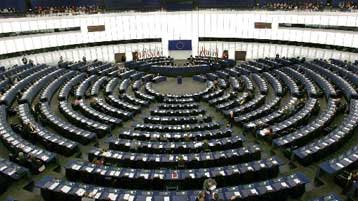 Προσέκρουσε στο Ευρωκοινοβούλιο η προσπάθεια απελευθέρωσης των υπηρεσιών στα λιμάνια