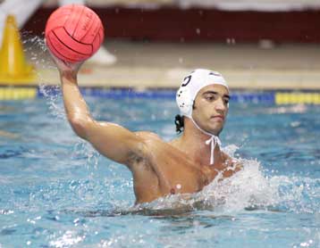 Ο Αφρουδάκης οδήγησε την Ποζίλιπο στην κατάκτηση του ευρωπαϊκού Σούπερ Καπ πόλο