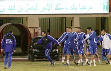 Ρήξη συνδέσμου στον αντίχειρα ο Ανατολάκης, αμφίβολος να αγωνισθεί στο Ριάντ