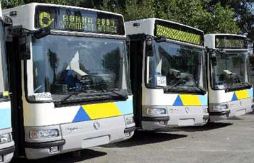 Στα 50 λεπτά αυξάνεται η τιμή του εισιτηρίου – Σε 1 ευρώ η «σημαία» στα ταξί