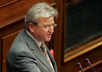 Μείωση των τελικών δικαιούχων των κονδυλίων του Δ ΚΠΣ προαναγγέλλει ο Χρ.Φώλιας