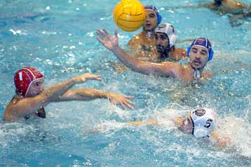 Έκανε το 11 στα 11 ο Ολυμπιακός, διπλό για τον Πανιώνιο