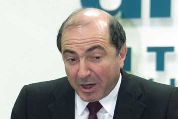 Πραξικόπημα στη Ρωσία …προαναγγέλλει ο εξόριστος μεγιστάνας Μπερεζόφσκι