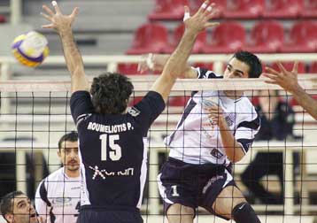 Ο ΠΑΟΚ έστω και με απώλεια βαθμού κέρδισε την ΕΑ Πατρών