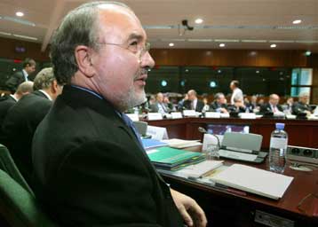 Σύσταση στην ΕΚΤ να μην χρησιμοποιεί τον πληθωρισμό ως άλλοθι αύξησης των ευρωεπιτοκίων