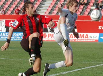 Ο Γιάννης Σφακιανάκης υπέγραψε στον Ακράτητο, που δοκιμάζει πέντε παίκτες