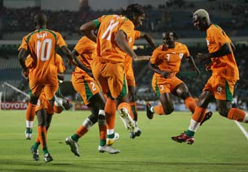 Με γκολ του Γιάγια Τουρέ, η Ακτή Ελεφαντοστού 2-1 την Λιβύη