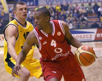 Ήττες για Ολυμπιακό, Παναθηναϊκό-Οι Πειραιώτες στρέφουν το βλέμμα τους στο Ζάγκρεμπ