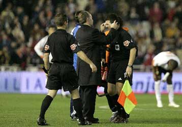 Πρόκριση στα ημιτελικά για Ρεάλ και Εσπανιόλ, διακόπηκε το Βαλένθια-Λα Κορούνια