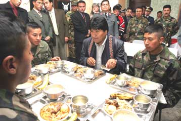 Έναν αριστερό ακτιβιστή διόρισε ο Έβο Μοράλες πρεσβευτή της Βολιβίας στην Ουάσινγκτον