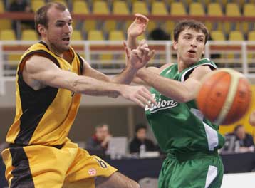 Έχασε κάθε ελπίδα η ΑΕΚ μετά την ήττα της με 77-68 από την Ολίμπια Λιουμπλιάνας