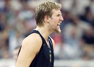 Ο Ντιρκ Νοβίτσκι ανεδείχθη κορυφαίος μπασκετμπολίστας 2005