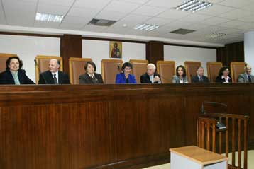 Ακύρωση των προανακριτικών απολογιών ζητούν οι κατηγορούμενοι στη δίκη της 17Ν