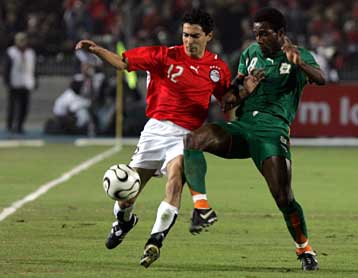 Η Αίγυπτος 3-1 την Ακτή Ελεφαντοστού αλλά προκρίθηκαν παρέα στην οκτάδα