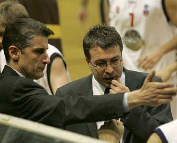 Παρελθόν ο Ιωάννου από τον πάγκο του Πανιωνίου-Υποψήφιοι Μανουσέλης, Ζούρος