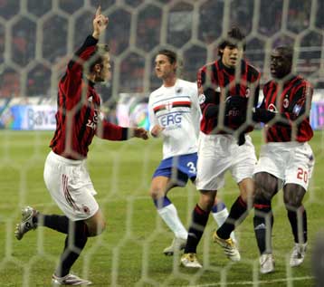 Στο «Χ» υποχρέωσε η Σαμπντόρια την Μίλαν-«Αντίο» Ντελ Νέρι μετά την ήττα της Παλέρμο