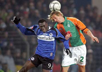 Στη δεύτερη θέση η Βέρντερ, που εκμεταλλεύτηκε την απώλεια του Αμβούργου