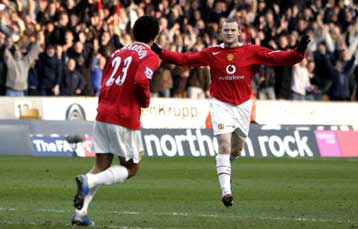 Πρόκριση για Μάντσεστερ Γιουνάιτεντ, Λίβερπουλ μέσω «Μολινέ» και «Φράτον Παρκ»