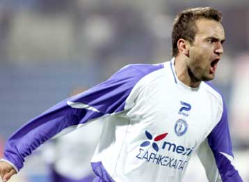 Στην τελική ευθεία για Λαγό ο Ολυμπιακός-Ο Χοβνανισιάν αποφασίζει για Νε