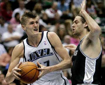 Με 25άρη Σακίλ οι Μαϊάμι Χιτ πέτυχαν τρίτη συνεχόμενη νίκη