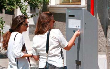 Μετά το Πάσχα 5.000 θέσεις ελεγχόμενης στάθμευσης στην Αθήνα