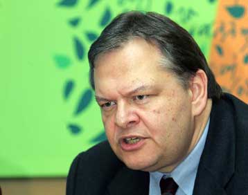 Το νομοσχέδιο του υπουργείου Υγείας για το φάρμακο είναι παραπλανητικό, λέει το ΠΑΣΟΚ