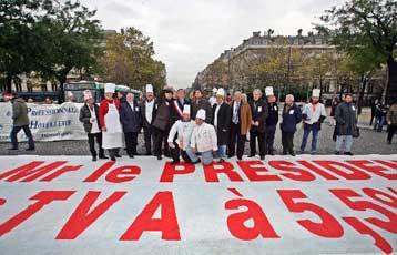 Εμπλοκή στην Ευρωπαϊκή Ένωση με τον ΦΠΑ