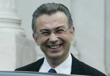 Πράσινο φως στο νομοσχέδιο για τον περιφερειακό Τύπο «άναψε» η Κυβερνητική Επιτροπή