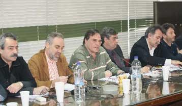 «Όχι» στην υπογραφή συλλογικών συμβάσεων εργασίας λένε οι τραπεζίτες στην ΟΤΟΕ