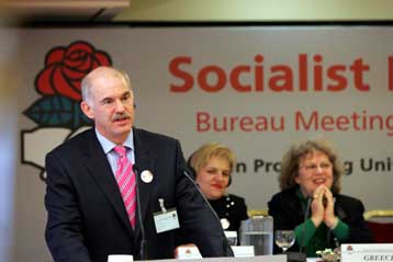 Τέσσερα ψηφίσματα υιοθέτησε το Συμβούλιο της Σοσιαλιστικής Διεθνούς