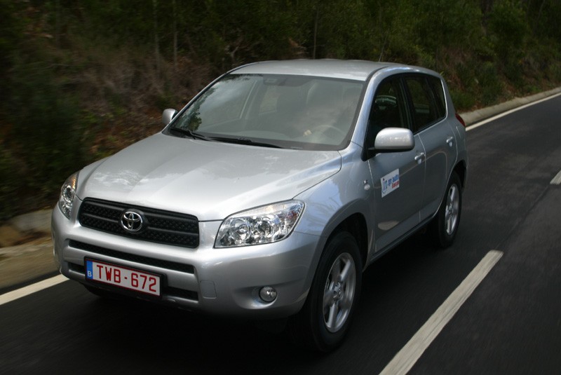 Ανακοινώθηκαν οι τιμές του Toyota RAV4