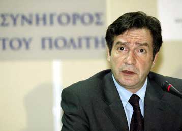 Παρέμβαση Συνηγόρου του Πολίτη υπέρ αλλοδαπών