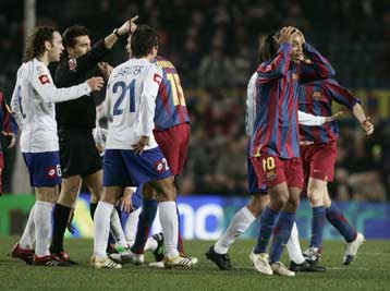 Η Σαραγόσα δεν επέτρεψε το el clasico στους «4», πρόκριση της Ντεπόρ μετά 46 λεπτά