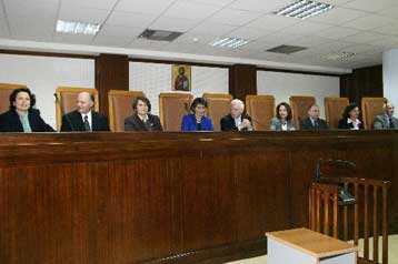 Τη Δευτέρα η απόφαση επί της ένστασης ακυρότητας στη δευτεροβάθμια δίκη της 17Ν