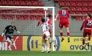 Φωτιά στα προημιτελικά του Κυπέλλου μετά το 1-1 του Ολυμπιακού με την Ξάνθη