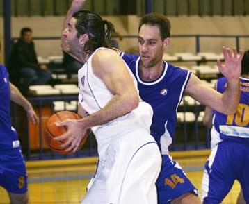 Στην κορυφή η Ολυμπιάδα μετά τη νίκη της Χαλκίδας στο Αιγάλεω