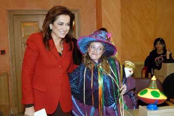 Αποκριάτικο γλέντι στους αθηναϊκούς δρόμους από Τσικνοπέμπτη έως Καθαρά Δευτέρα