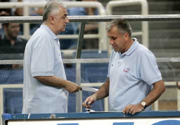 Έγινε ο… γάμος Σάκοτα και εθνικής Σερβίας-Μαυροβουνίου