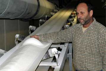 Mειώνονται οι ποσοστώσεις παραγωγής ζάχαρης για την περίοδο 2006-2007