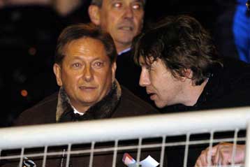 Προελαύνει η Σέλτικ, ξεσηκωμός στην Χαρτς για το «χαρτάκι» του Ρομανόφ