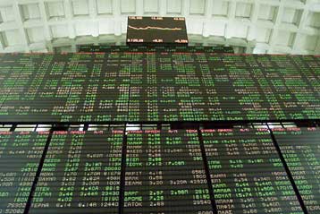 Παράταση ως το τέλος Μαρτίου στους ισολογισμούς των εισηγμένων εξετάζει το ΥΠΟΙΚ