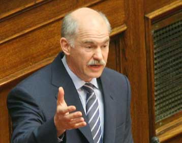 «Έκρηξη» Γ.Παπανδρέου στη Βουλή για τις υποκλοπές