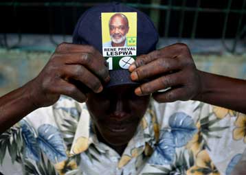 Ένας πρώην συνεργάτης του Ζαν Μπερτράν Αριστίντ αναδεικνύεται πρόεδρος της Αϊτής